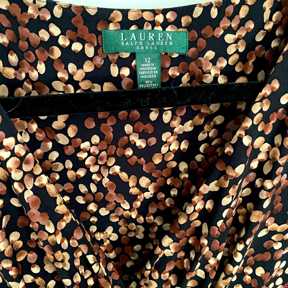 Lauren by Ralph Lauren Dress. V~Neck Size 12. Black w/brown tan pattern.